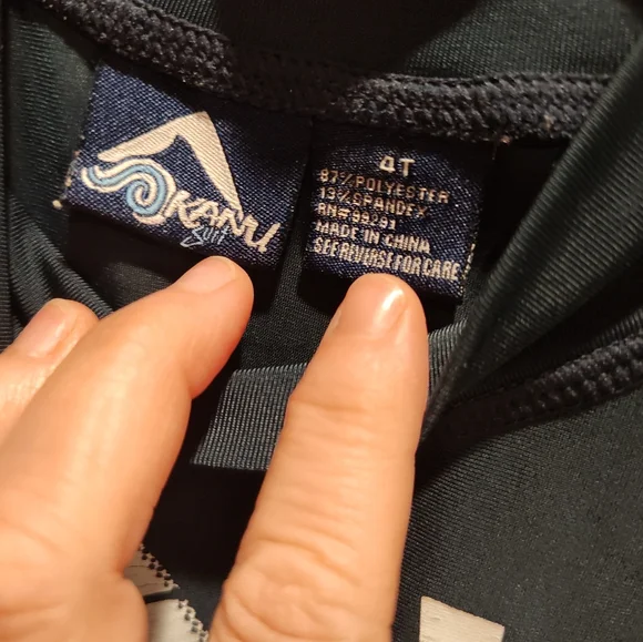 Kanu Navy/Green Rash Guard - Picture 2 of 4